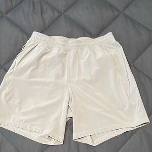 Lululemon Mens Pace Breaker shorts